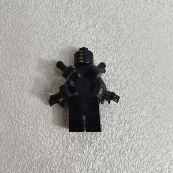 Lego Outrider Minifigure‎ 76101 76131 sh505 Marvel Avengers Super Heroes CMF - Picture 2 of 2